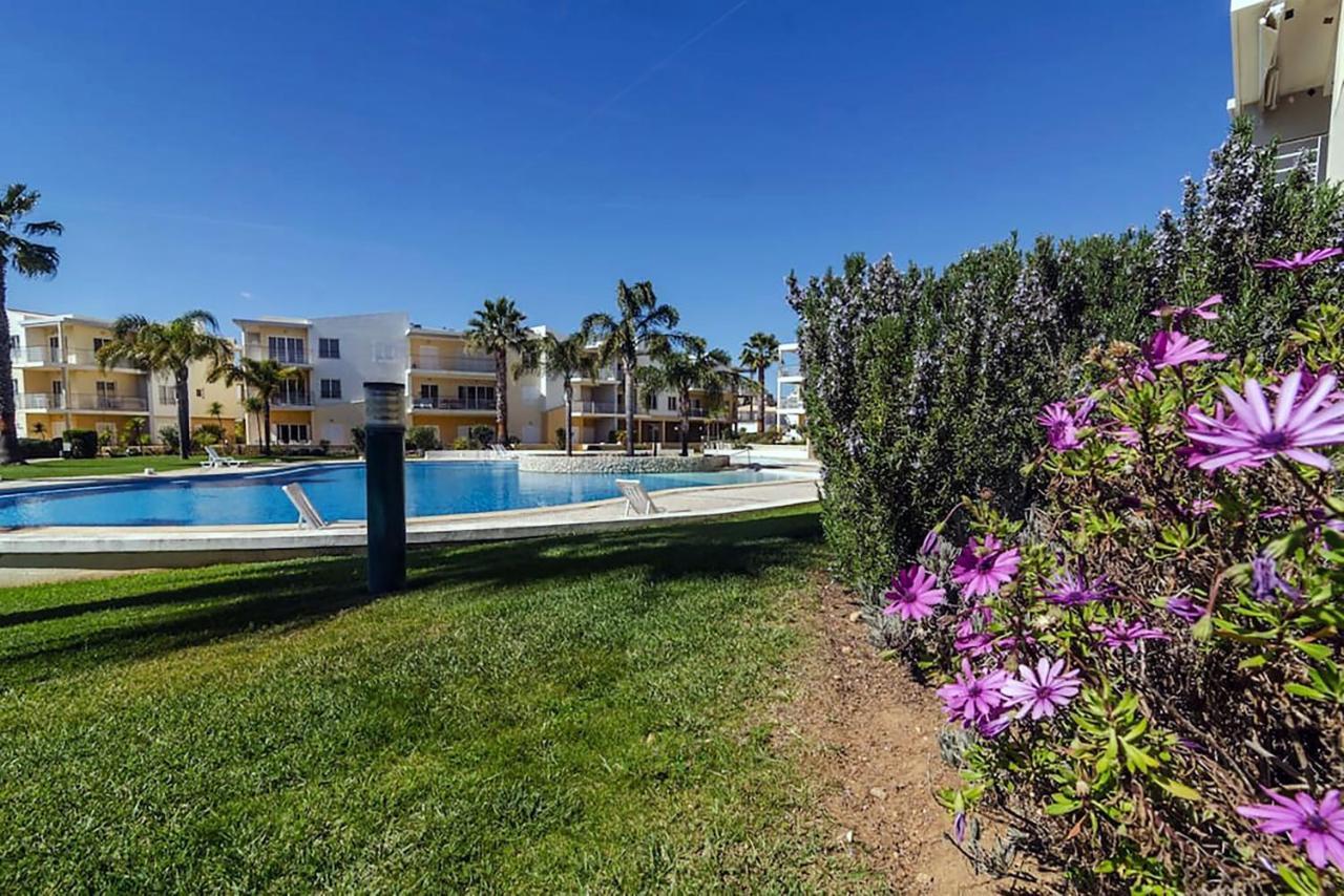 Seaview At Vila Da Praia Алвор Екстериор снимка